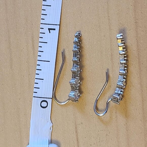 S925 Sterling Silver ear crawler earrings/ear cuffs with cubic zirconia stones - Picture 5 of 5